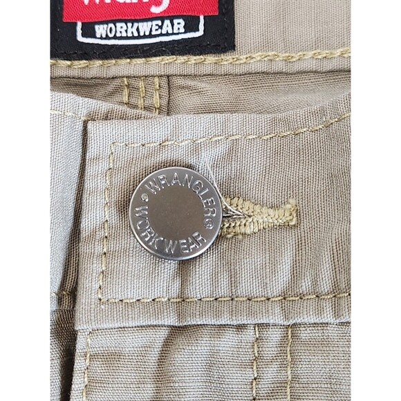 NWT Wrangler Workwear Technician Pants Men's 42x30 Brown Relaxed Fit Straight‎ - Picture 7 of 8